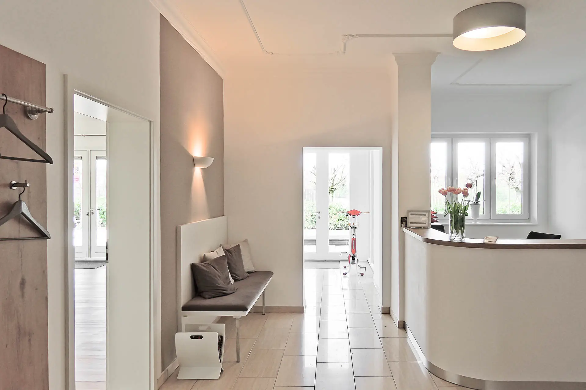 Empfang der physiotherapeutischen Praxis